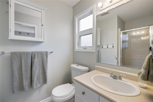 1401 Pilot Way, Nanoose Bay, BC 