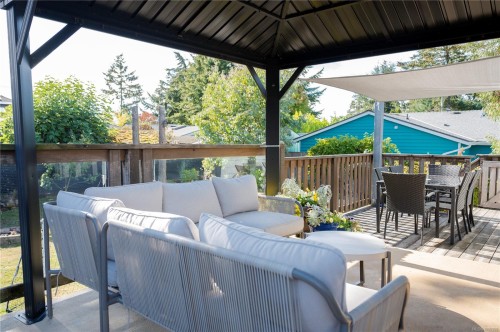 1401 Pilot Way, Nanoose Bay, BC 