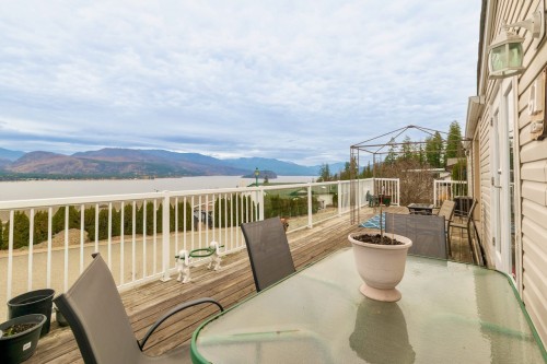 61-1510 Trans Canada Highway, Sorrento, BC 