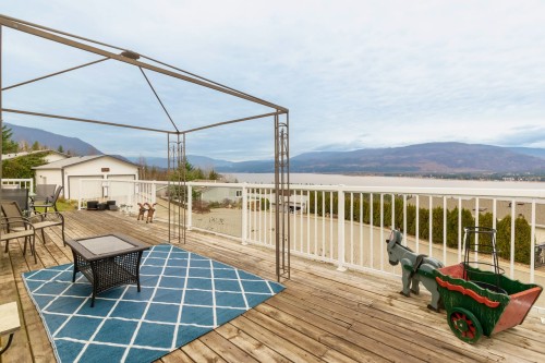 61-1510 Trans Canada Highway, Sorrento, BC 