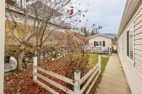 61-1510 Trans Canada Highway, Sorrento, BC 