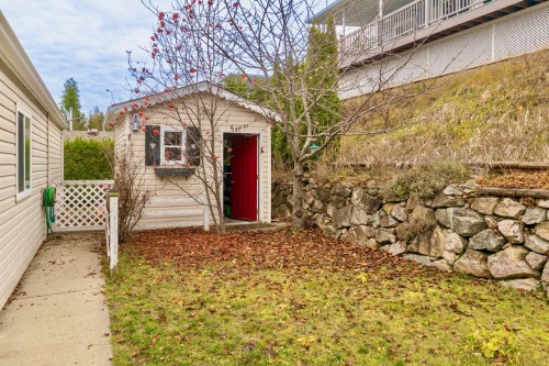 61-1510 Trans Canada Highway, Sorrento, BC 
