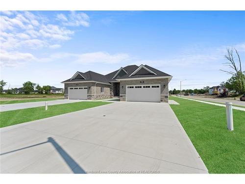 60 Redwood Avenue, Cottam, ON 