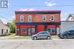 34 MARKET STREET Smiths Falls, ON K7A 2E6