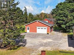 Heated In/Out Garage: 39' x 28'11\" - 