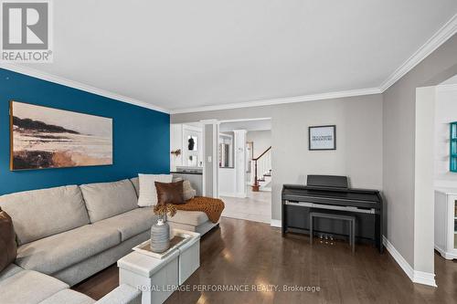 Living Room - 550 Foxview Place, Ottawa, ON 