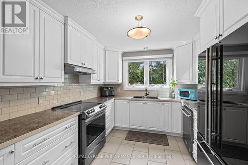 Kitchen - 550 Foxview Place, Ottawa, ON 