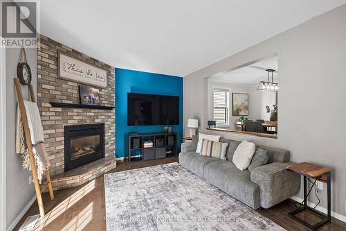 Family Room - 550 Foxview Place, Ottawa, ON 