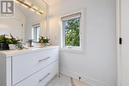 7 Heather Street, Toronto, ON 