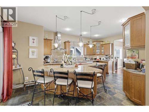 450 Azure Place, Kamloops, BC 