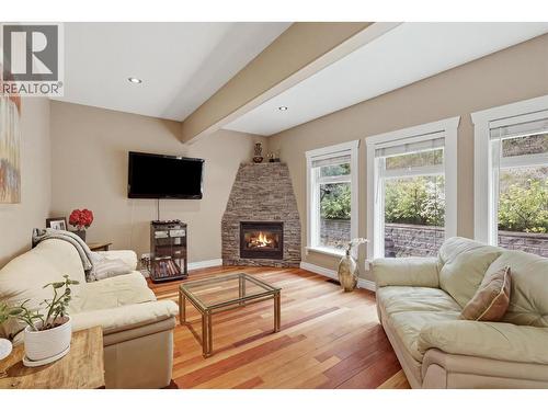 450 Azure Place, Kamloops, BC 