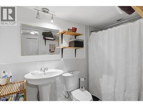 450 Azure Place, Kamloops, BC 