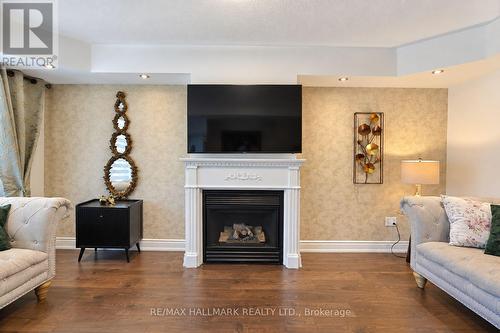 97 Benjamin Hood Crescent, Vaughan, ON 