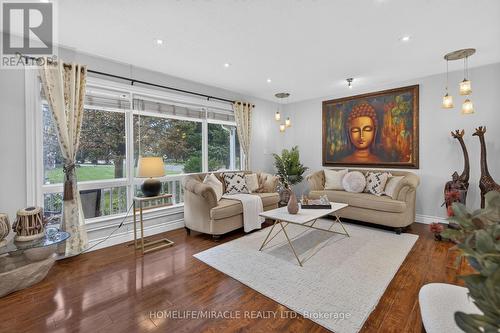 2 Jubilee Court, Brampton, ON 
