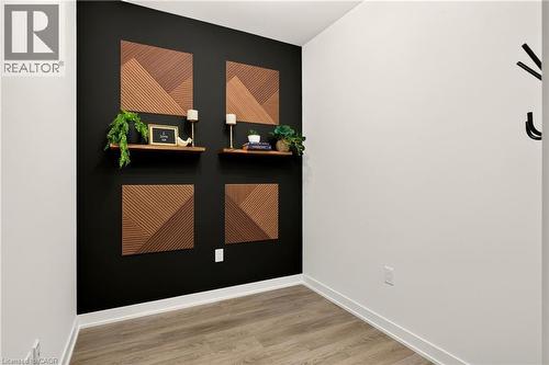 212 King William Street Unit# 812, Hamilton, ON 