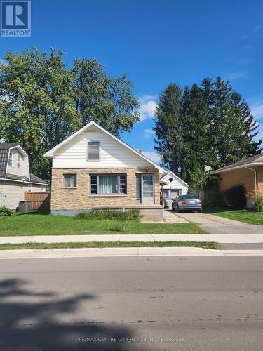 31 Queen Street, Strathroy-Caradoc (Se), ON 