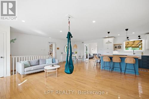 20375 Dunvegan Road E, North Glengarry, ON 