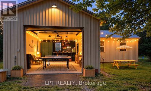 20375 Dunvegan Road E, North Glengarry, ON 