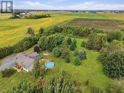 20375 Dunvegan Road E, North Glengarry, ON 