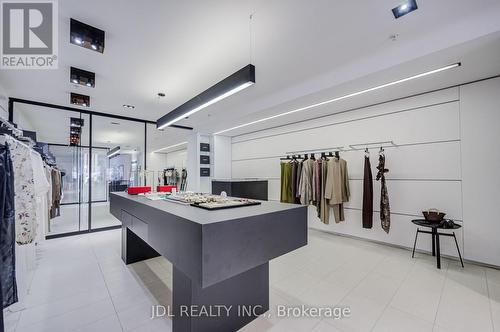 301 Davenport Road, Toronto, ON 