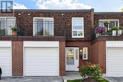 49 - 100 BRIDLETOWNE CIRCLE Toronto, ON M1W 2G8