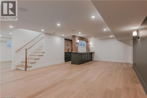 130 Edgecliffe Place, Halton, ON 
