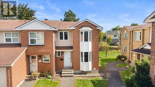 12 - 2F Castlebrook Lane, Ottawa, ON 