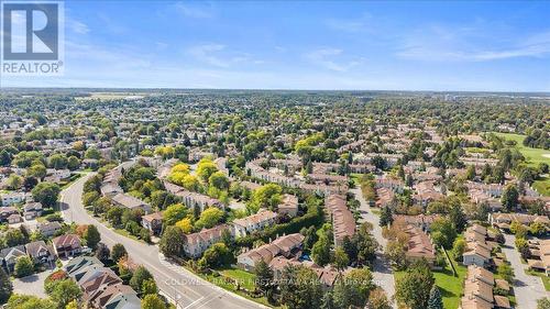 12 - 2F Castlebrook Lane, Ottawa, ON 