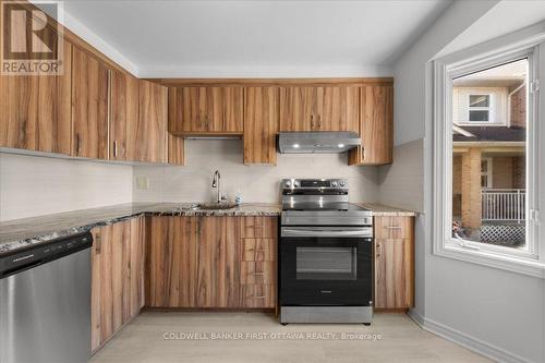 12 - 2F Castlebrook Lane, Ottawa, ON 