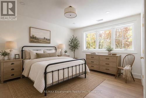 VIRTUALLY STAGED - 130 Edgecliffe Place, Burlington (Appleby), ON 