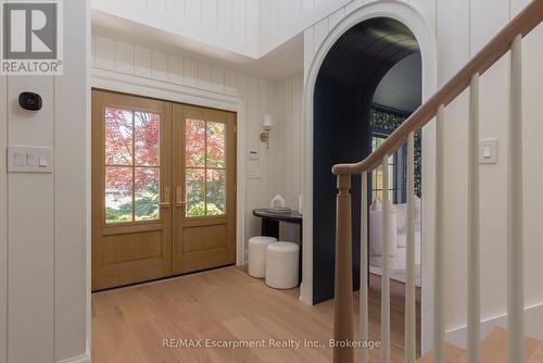 130 Edgecliffe Place, Burlington (Appleby), ON 