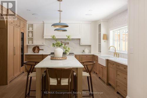 130 Edgecliffe Place, Burlington (Appleby), ON 