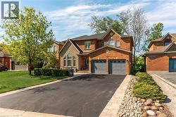12 BUMAN Court Barrie, ON L4N 0L3