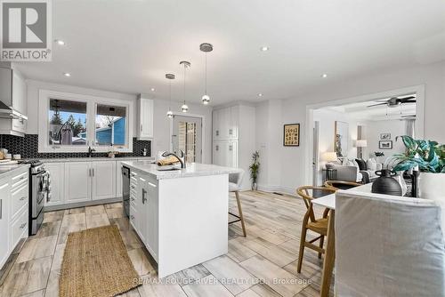 UPPER - 131 JOHN STREET E , Whitby, Ontario L1N 2T4 2