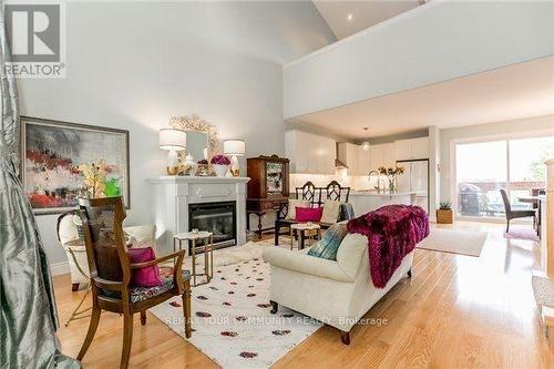 57 METCALFE DRIVE , Bradford West Gwillimbury, Ontario L3Z 3C8 3