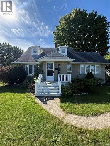 881 Michigan Avenue, Sarnia, ON 