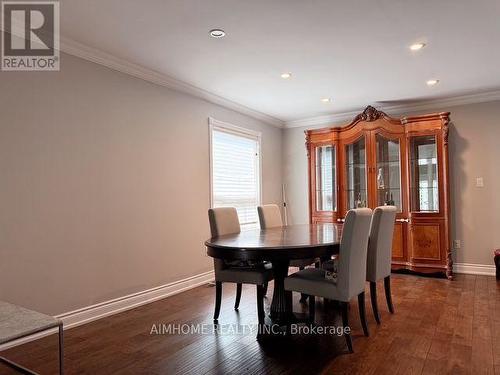 22 MATSON COURT , Aurora, Ontario L4G 7W8 3