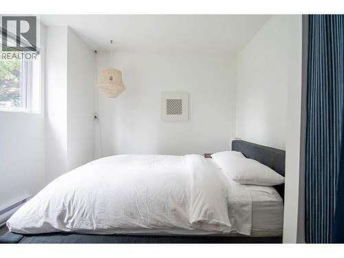Bedroom 4 - Upstairs - 4161 Heroux Road, Nelson, BC 
