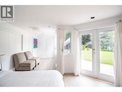 Downstairs Bed/ Flex Room - 