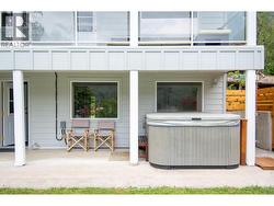 Hot Tub & Outdoor Shower - 
