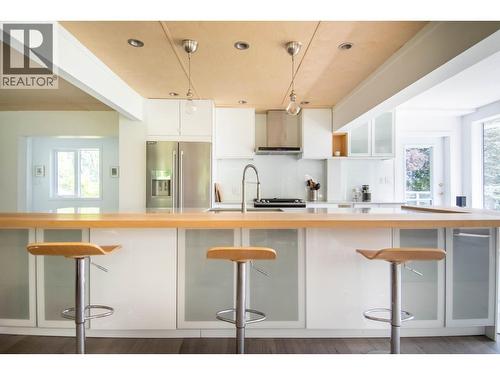 Kitchen - 4161 Heroux Road, Nelson, BC 