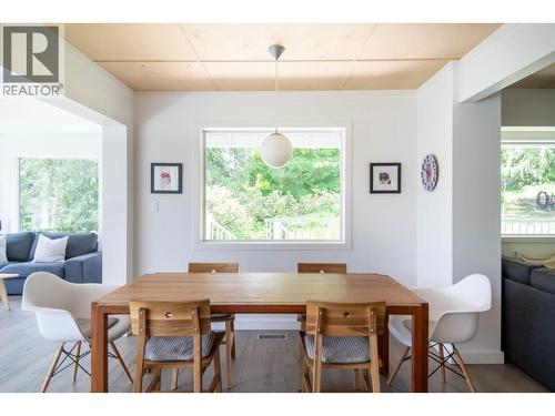 Dining - 4161 Heroux Road, Nelson, BC 