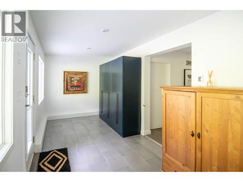 Mudroom - 4161 Heroux Road, Nelson, BC 