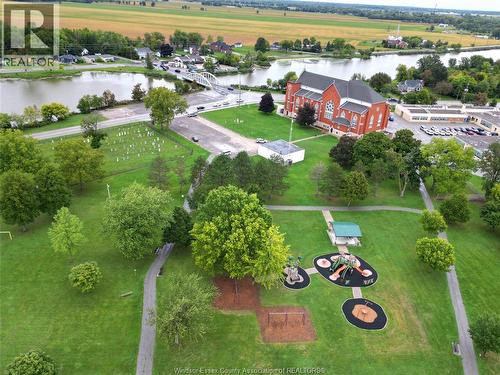 219 Hyde Park, River Canard, ON 