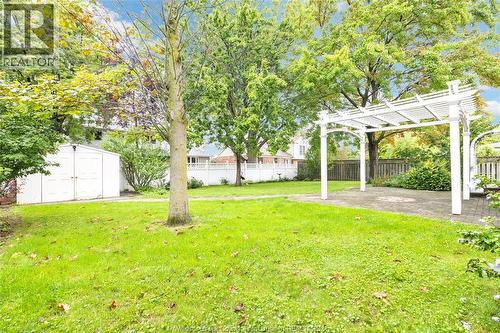 219 Hyde Park, River Canard, ON 
