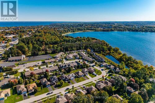 438 Shewfelt Crescent, Midland, ON 