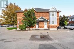 103 - 12455 NINTH LINE Whitchurch-Stouffville, ON L4A 1J3