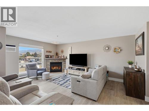 683 Victoria Street Unit# 303, Kamloops, BC 