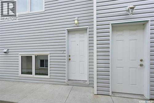 223 Ells Crescent, Saskatoon, SK 