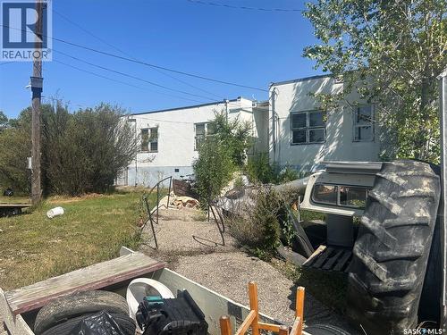 300 2Nd Street W, Bengough, SK 